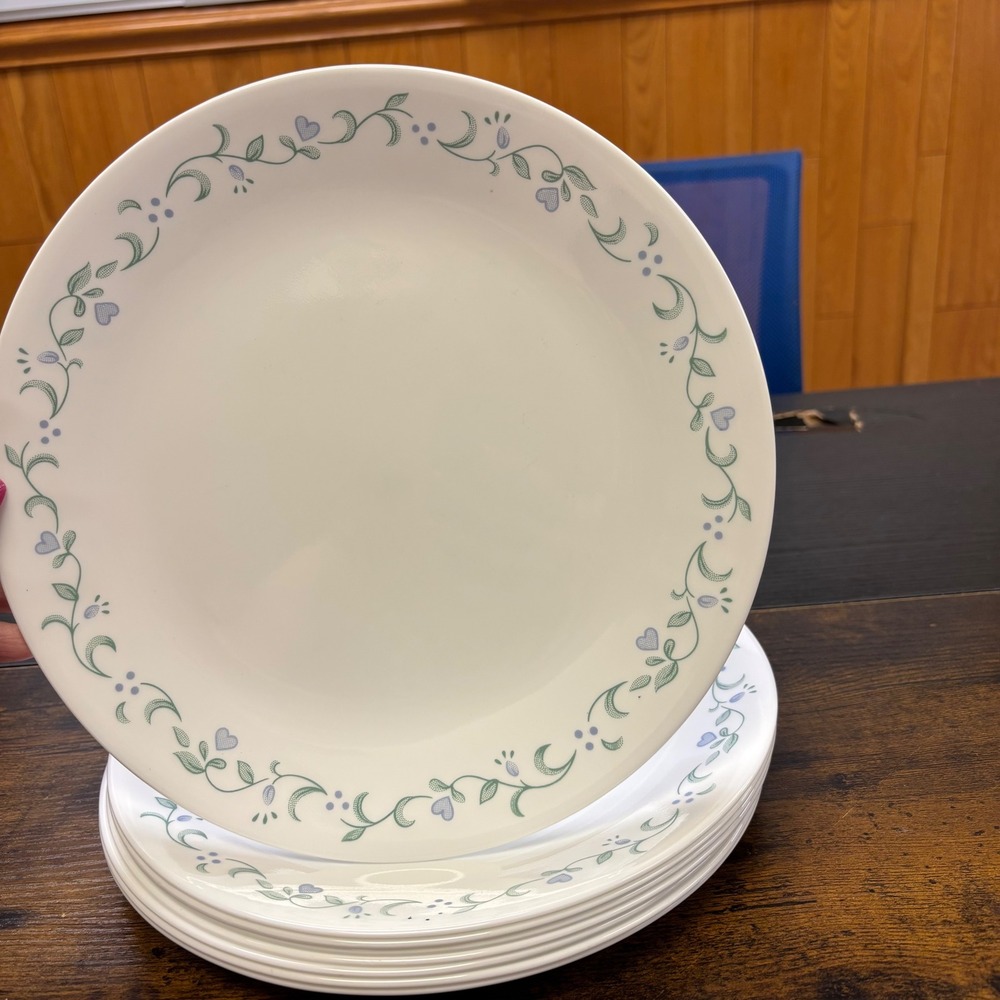 Corelle Blue Hearts Dinner Plates Set of 8 Vitrelle Glass‎ 10.25 inch USA